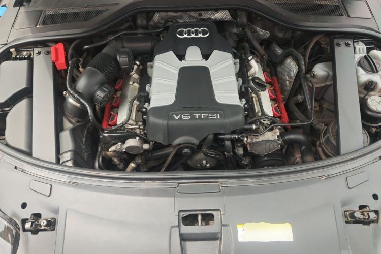 Used Audi A8  Engine Bay
