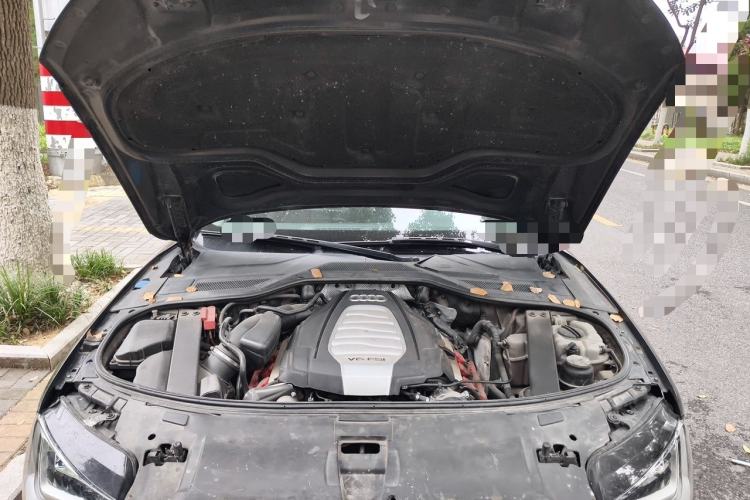 Used Audi A8 2013 A8L 30 FSI Comfort Model Engine Bay