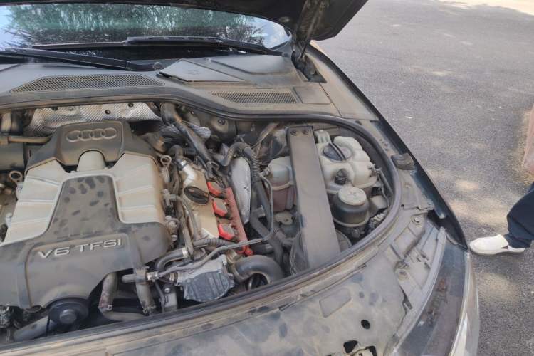 Used Audi A8 2013 A8L 45 TFSI quattro Luxury Model Engine Bay Left