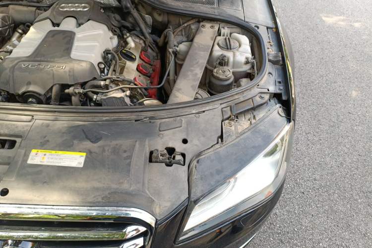 Used Audi A8 2013 A8L 45 TFSI quattro Luxury Model Engine Bay Left