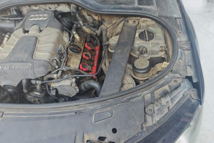 Used Audi A8 2013 A8L 45 TFSI quattro Luxury Model Engine Bay Left