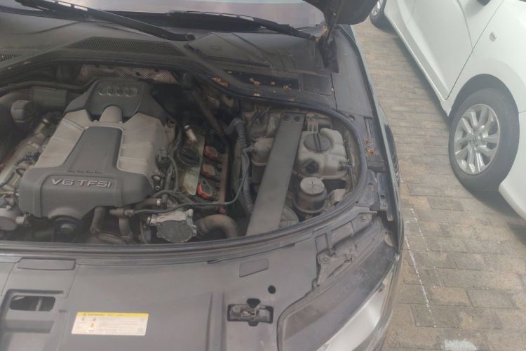 Used Audi A8 2013 A8L 50 TFSI quattro Prestige Edition Engine Bay Left
