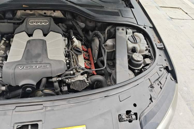 Used Audi A8 2013 A8L 45 TFSI quattro Luxury Model Engine Bay Left