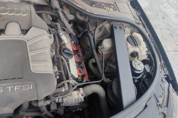 Used Audi A8 2013 A8L 45 TFSI quattro Luxury Model Engine Bay Left