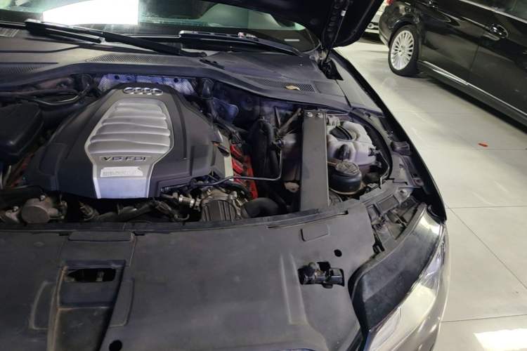 Used Audi A8 2013 A8L 30 FSI Comfort Model Engine Bay Left