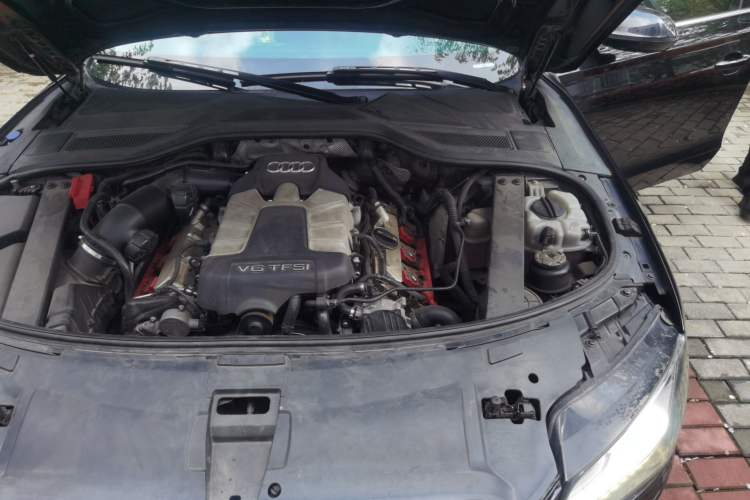 Used Audi A8 2013 A8L 45 TFSI quattro Comfort model Engine Bay Left