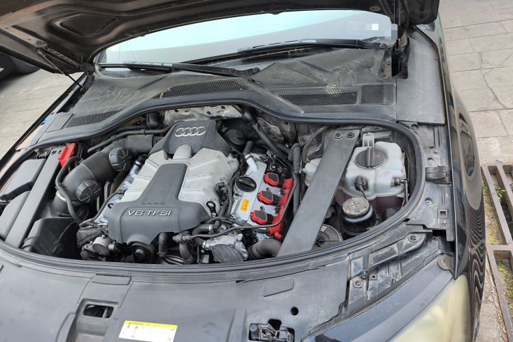 Used Audi A8 2013 A8L 45 TFSI quattro Comfort model Engine Bay Left