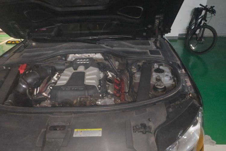 Used Audi A8 2013 A8L 45 TFSI quattro Comfort model Engine Bay Left