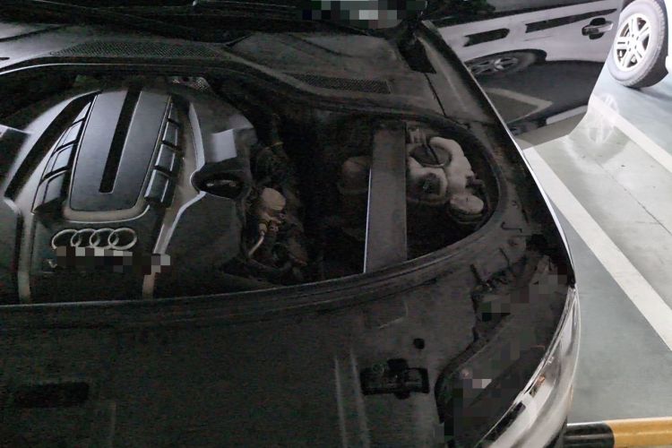 Used Audi A8 2013 A8L 55 TFSI quattro Luxury Model Engine Bay Left