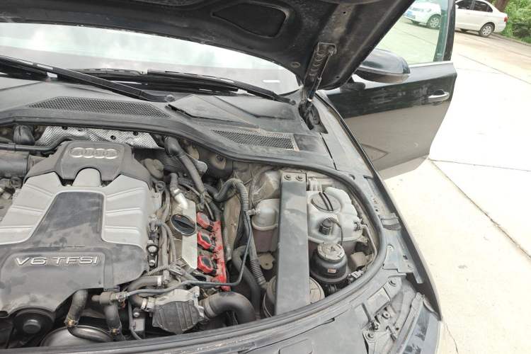 Used Audi A8 2013 A8L 50 TFSI quattro Prestige Edition Engine Bay Left