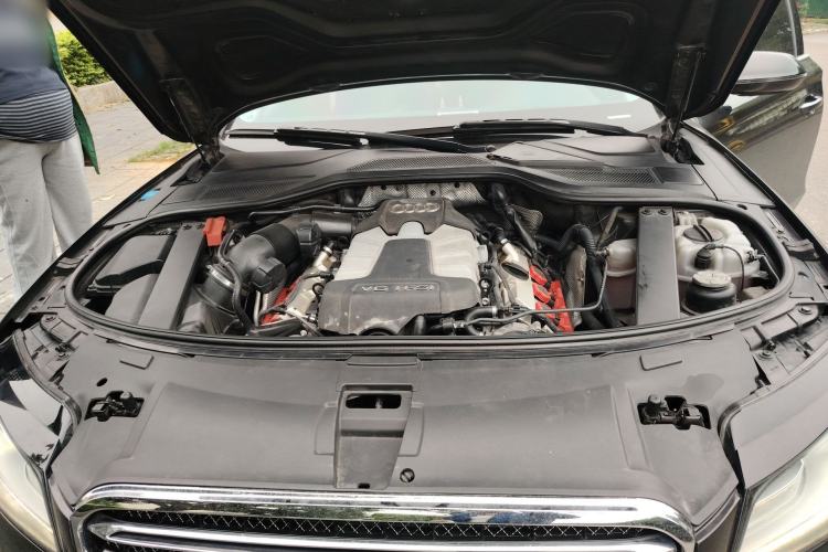 Used Audi A8 2013 A8L 45 TFSI quattro Comfort model Engine Bay