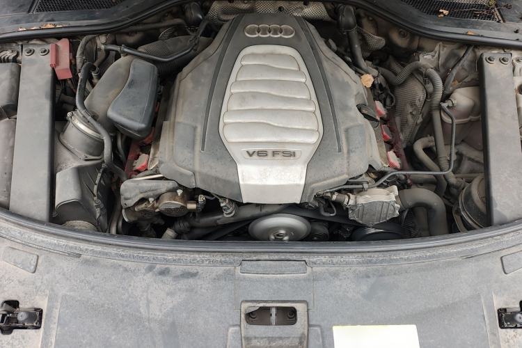 Used Audi A8 2013 A8L 30 FSI Comfort Model Engine Bay