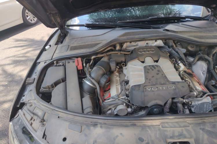 Used Audi A8 2013 A8L 45 TFSI quattro Luxury Model Engine Bay Right