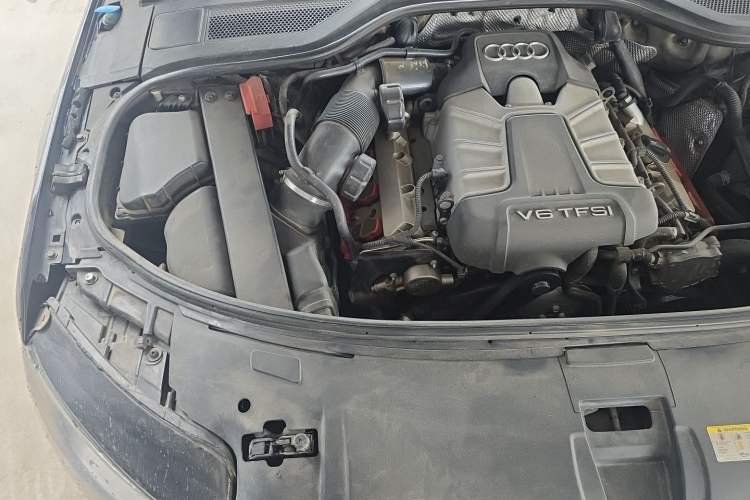 Used Audi A8 2013 A8L 45 TFSI quattro Luxury Model Engine Bay Right