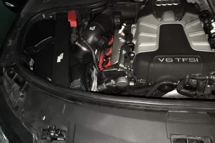 Used Audi A8 2013 A8L 45 TFSI quattro Luxury Model Engine Bay Right