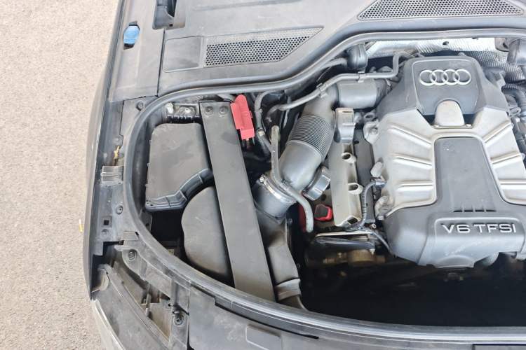 Used Audi A8 2013 A8L 45 TFSI quattro Luxury Model Engine Bay Right
