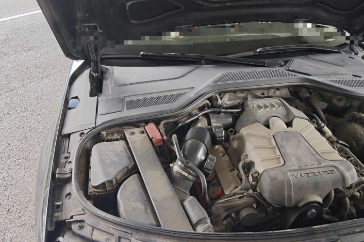 Used Audi A8 2013 A8L 50 TFSI quattro Luxury Model Engine Bay Right