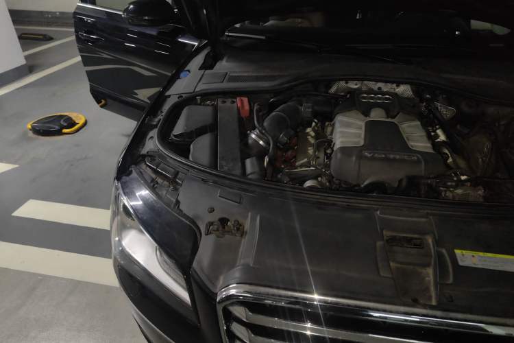 Used Audi A8 2013 A8L 50 TFSI quattro Luxury Model Engine Bay Right