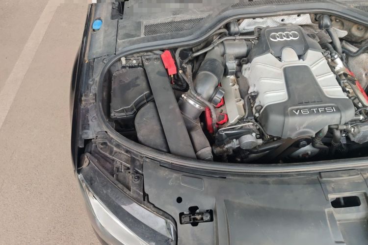 Used Audi A8 2013 A8L 45 TFSI quattro Luxury Model Engine Bay Right