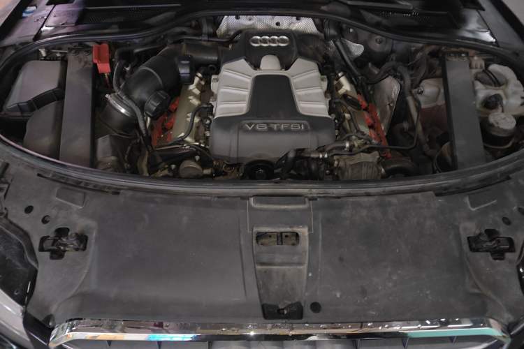 Used Audi A8 2013 A8L 45 TFSI quattro Comfort model Engine Bay