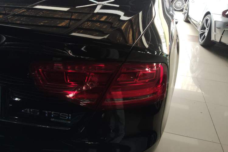 Used Audi A8 2013 A8L 45 TFSI quattro Luxury Model Exterior 3