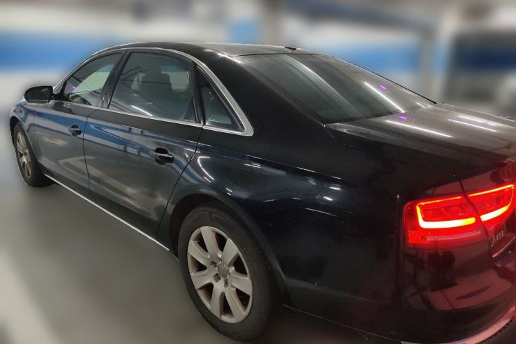 Used Audi A8 2013 A8L 45 TFSI quattro Comfort model Exterior 3