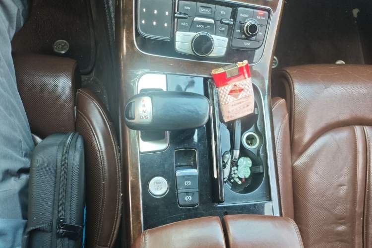 Used Audi A8 2013 A8L 45 TFSI quattro Luxury Model Gear Lever