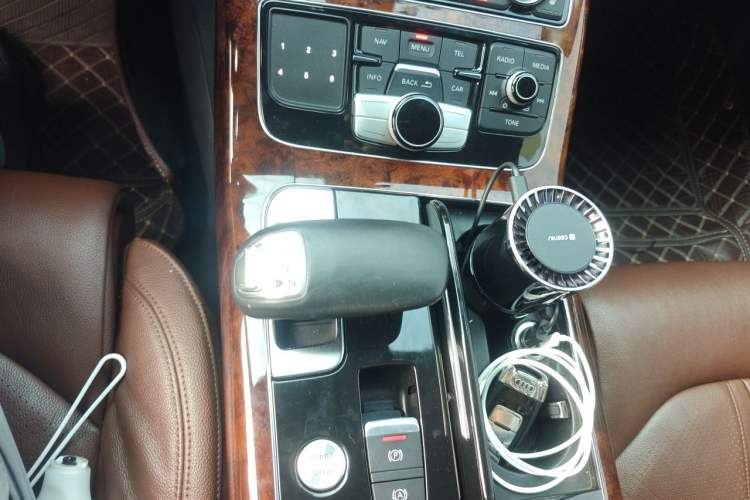 Used Audi A8 2013 A8L 45 TFSI quattro Comfort model Gear Lever