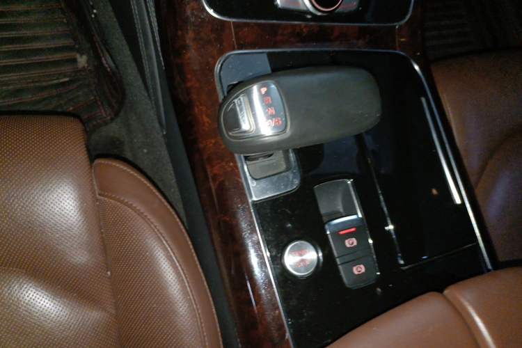 Used Audi A8 2013 A8L 45 TFSI quattro Luxury Model Gear Lever