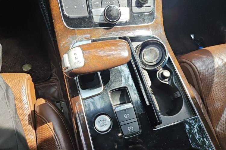 Used Audi A8 2013 A8L 50 TFSI quattro Prestige Edition Gear Lever