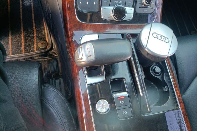 Used Audi A8 2013 A8L 45 TFSI quattro Comfort model Gear Lever