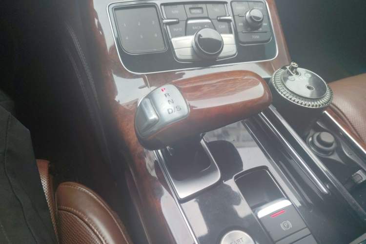 Used Audi A8 2013 A8L 50 TFSI quattro Prestige Edition Gear Lever