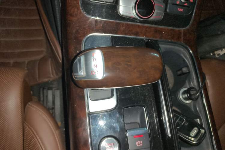 Used Audi A8 2013 A8L 45 TFSI quattro Luxury Model Gear Lever