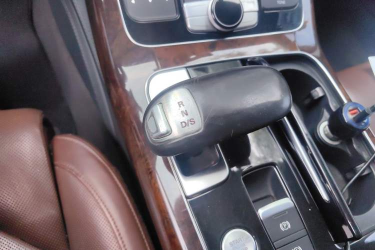 Used Audi A8 2013 A8L 45 TFSI quattro Luxury Model Gear Lever