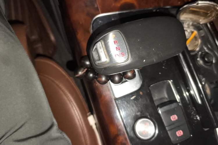 Used Audi A8 2013 A8L 45 TFSI quattro Luxury Model Gear Lever