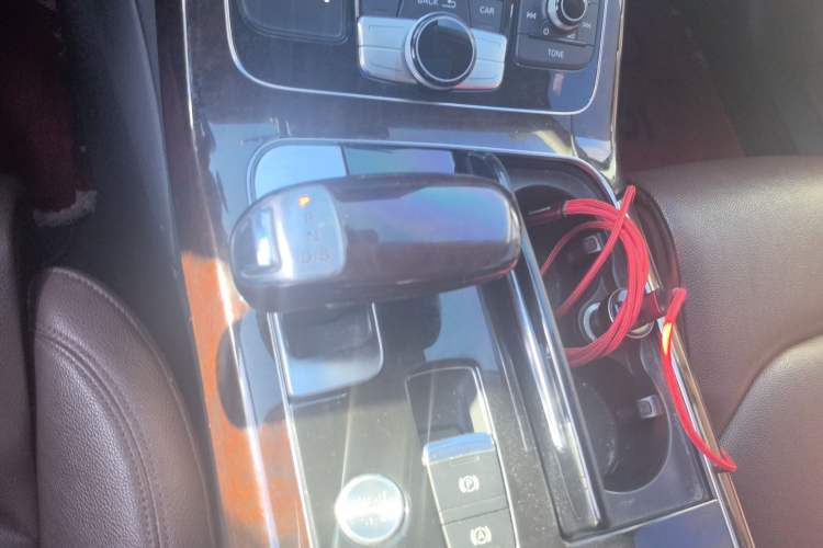 Used Audi A8 2013 A8L 45 TFSI quattro Comfort model Gear Lever