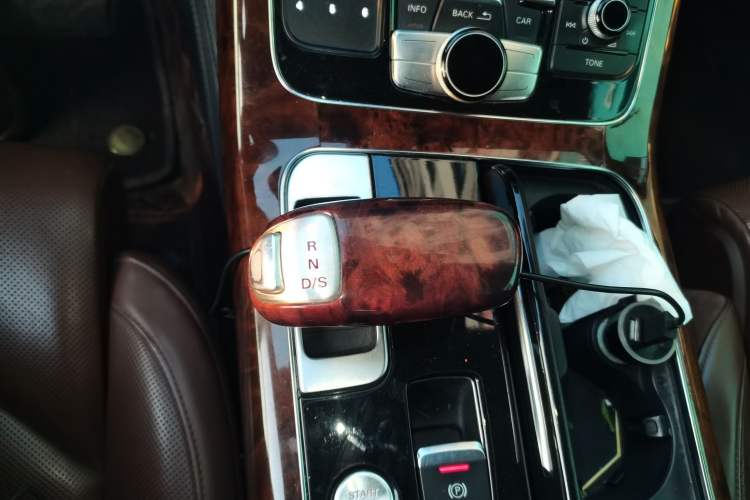 Used Audi A8 2013 A8L 50 TFSI quattro Prestige Edition Gear Lever