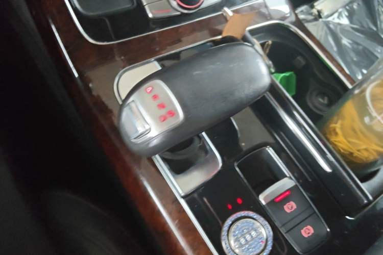 Used Audi A8 2013 A8L 50 TFSI quattro Luxury Model Gear Lever