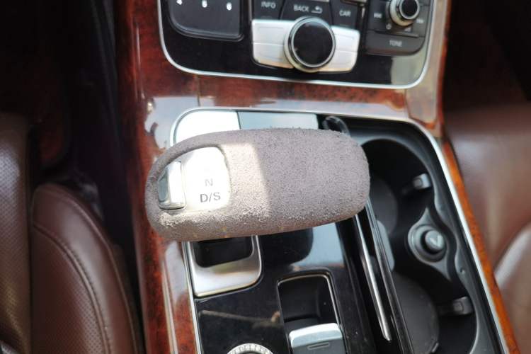 Used Audi A8 2013 A8L 45 TFSI quattro Luxury Model Gear Lever