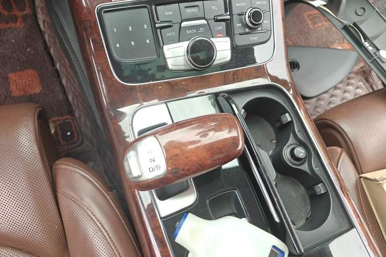 Used Audi A8 2013 A8L 50 TFSI quattro Prestige Edition Gear Lever
