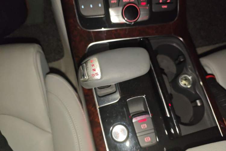 Used Audi A8 2013 A8L 50 TFSI quattro Comfort model Gear Lever