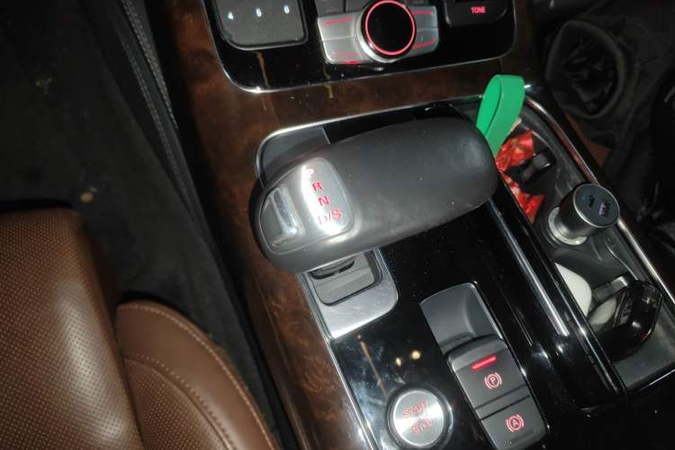 Used Audi A8 2013 A8L 50 TFSI quattro Luxury Model Gear Lever