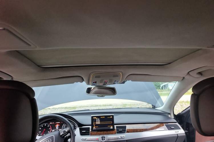Used Audi A8 2013 A8L 45 TFSI quattro Comfort model Headliner