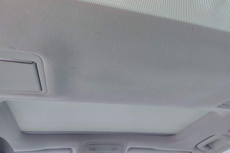 Used Audi A8 2013 A8L 45 TFSI quattro Luxury Model Headliner