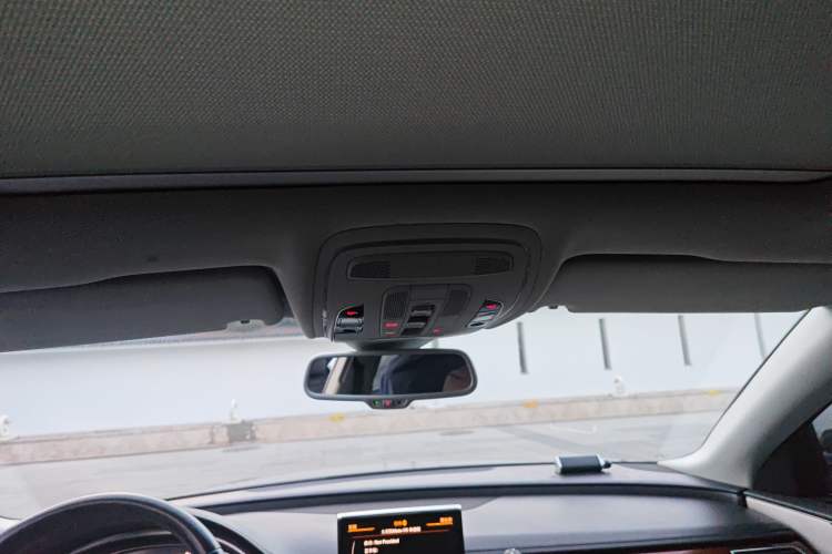Used Audi A8 2013 A8L 45 TFSI quattro Comfort model Headliner