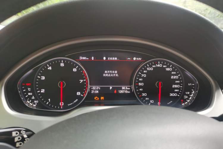 Used Audi A8 2013 A8L 45 TFSI quattro Comfort model Instrument Cluster