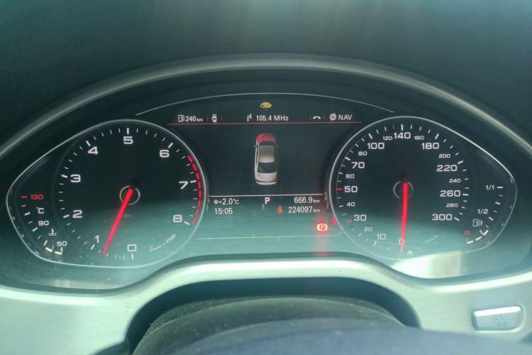 Used Audi A8 2013 A8L 45 TFSI quattro Comfort model Instrument Cluster