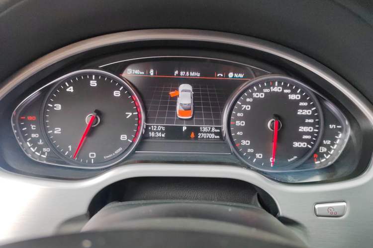 Used Audi A8 2013 A8L 45 TFSI quattro Luxury Model Instrument Cluster