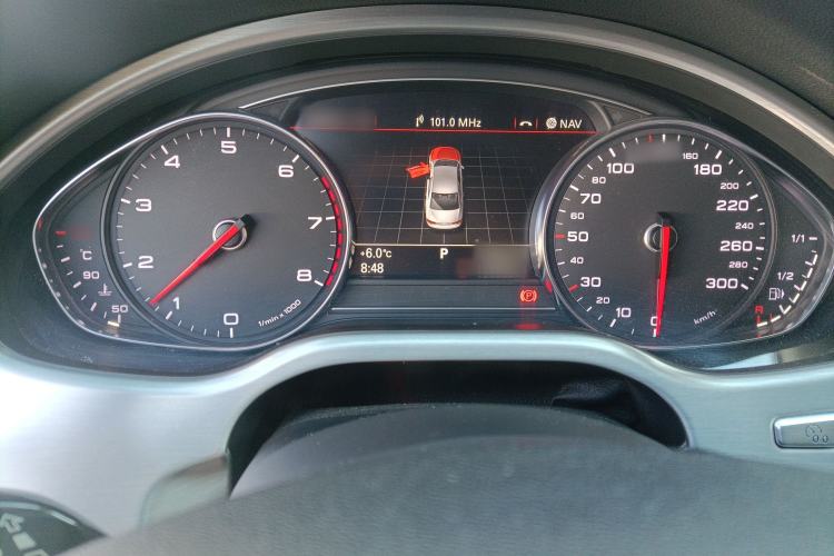 Used Audi A8 2013 A8L 45 TFSI quattro Comfort model Instrument Cluster