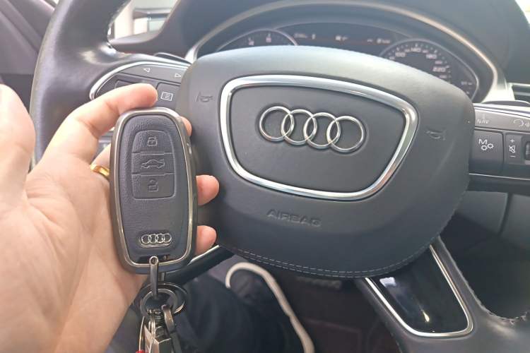 Used Audi A8 2013 A8L 45 TFSI quattro Luxury Model Interior 1